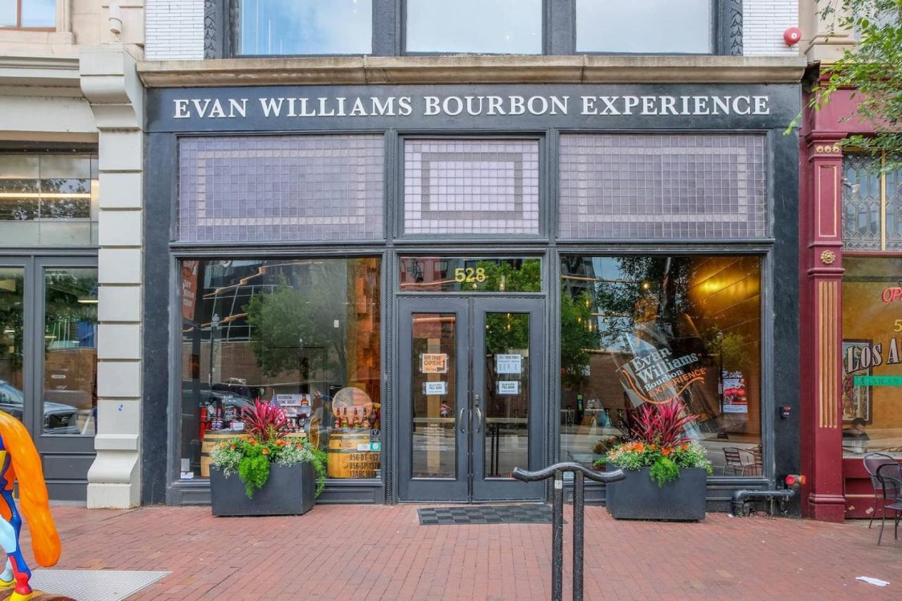 Frontdesk Nulu Apts Louisville Zewnętrze zdjęcie